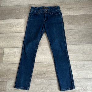 Levi’s Mid Rise Skinny Jeans 6